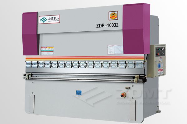 ZDP-10032.jpg ZDP-10032.jpg